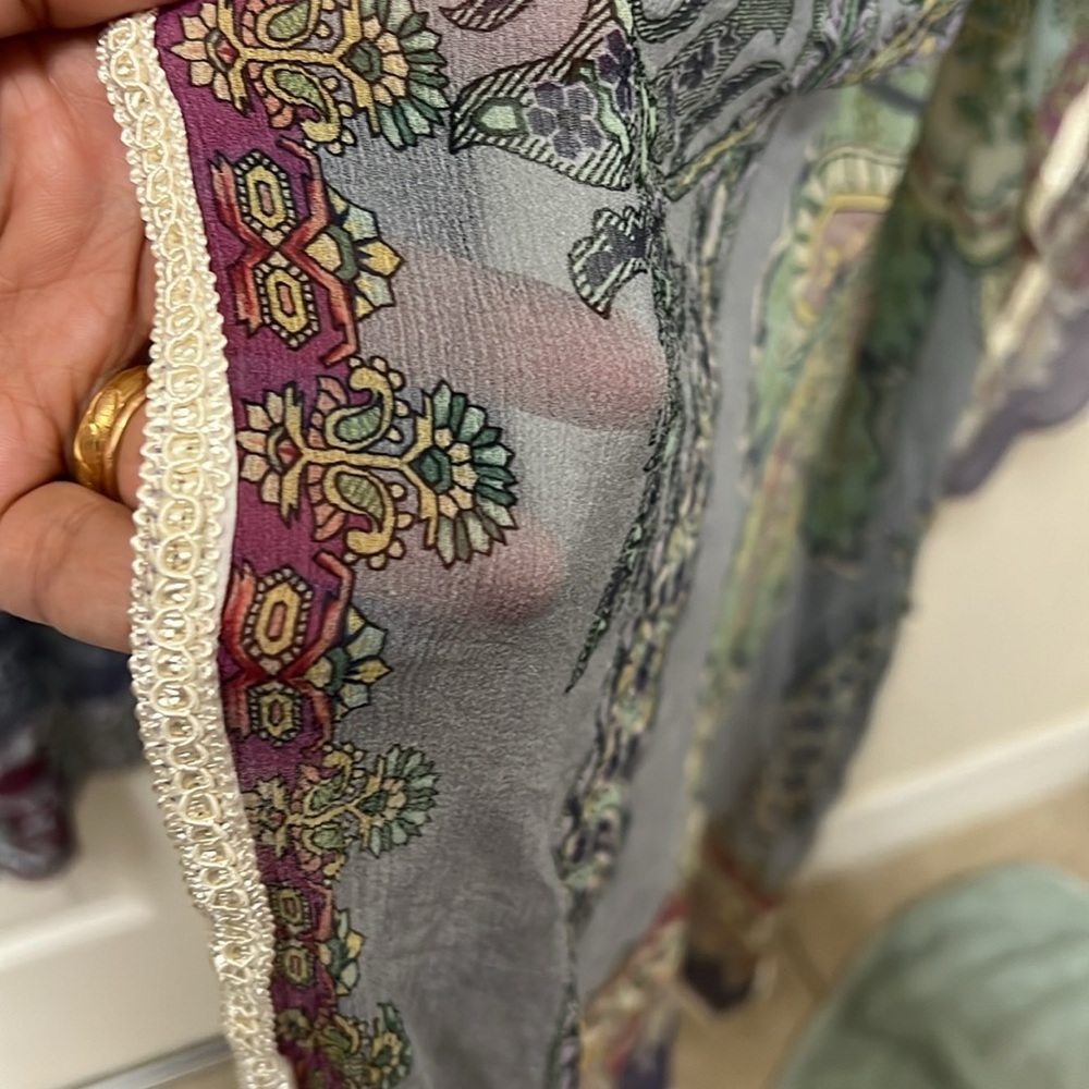 Shalwar Kameez- Elegant Embroidered Long Sleeve Dress - Blue and Red, Size Large - Picture 7 of 9